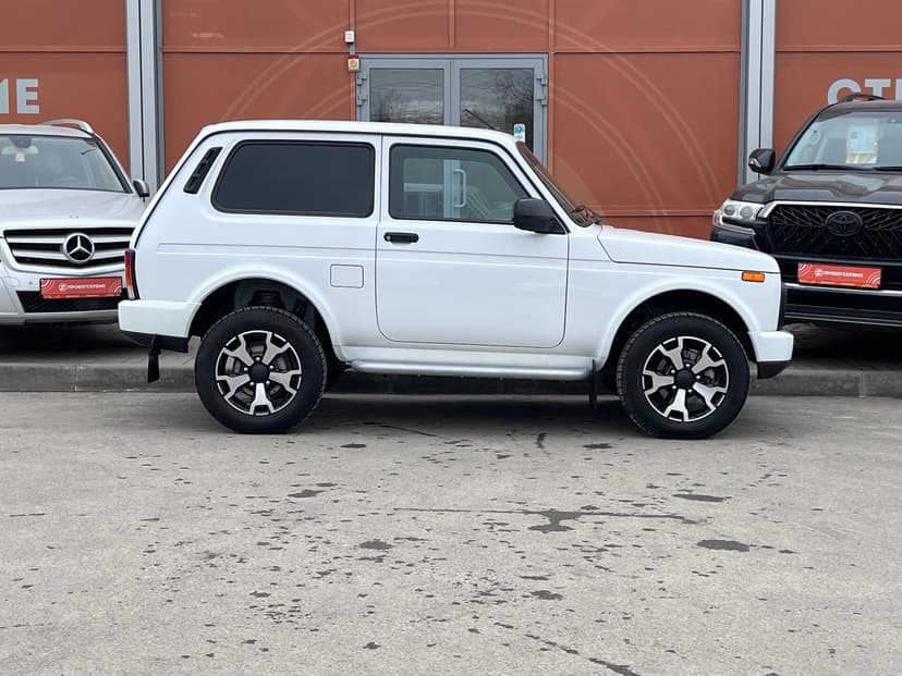 ваз (lada)-niva legend-2023-558-3