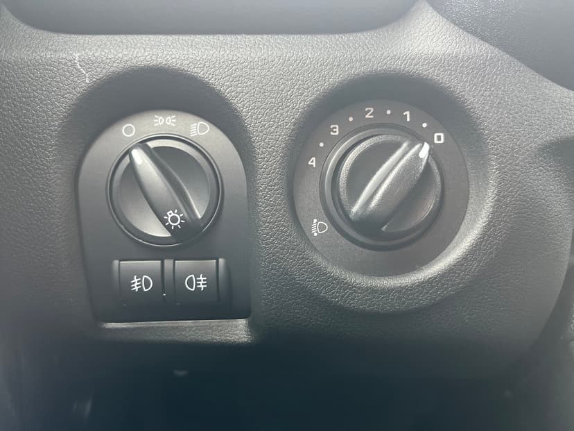 ваз (lada)-niva legend-2023-558-19