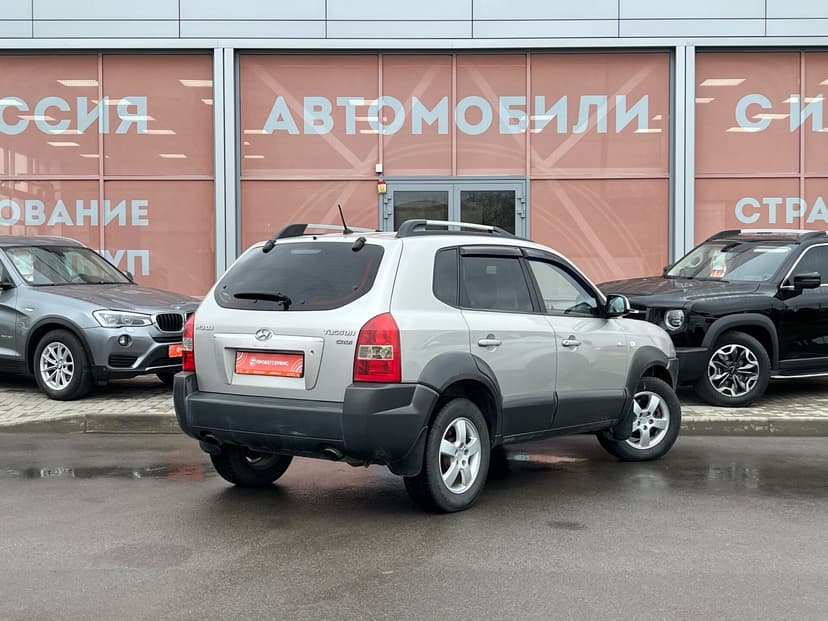 hyundai-tucson-2008-309-4