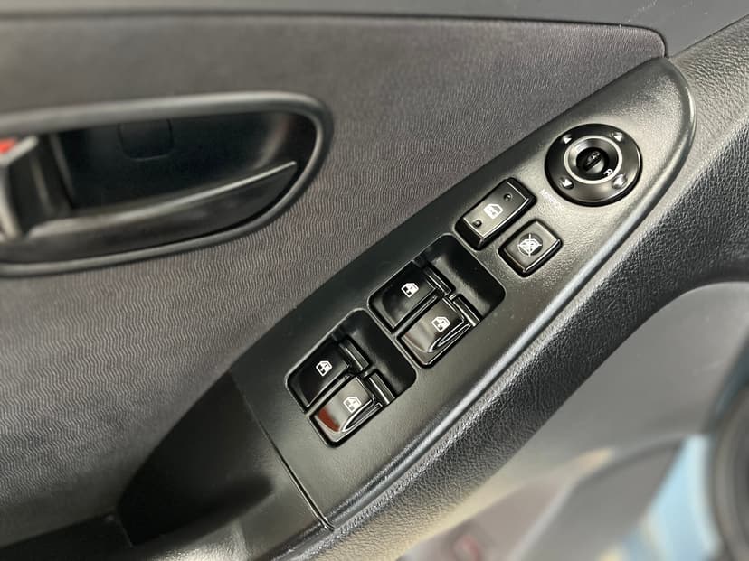 hyundai-elantra-2007-658-13