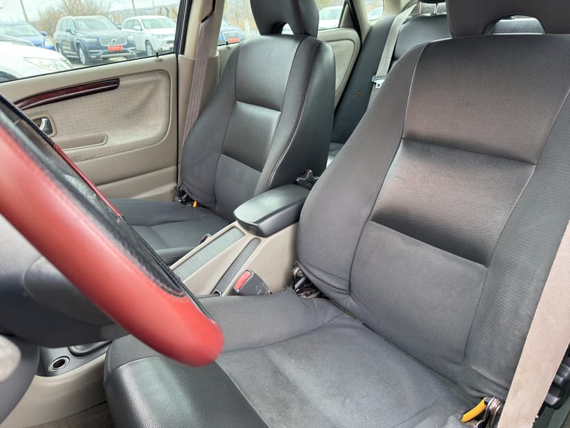 volvo-s40-2002-633-4