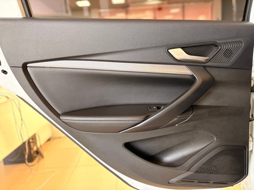 ваз (lada)-vesta-2023-464-28