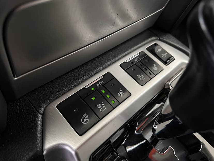 toyota-land cruiser-2015-6-19