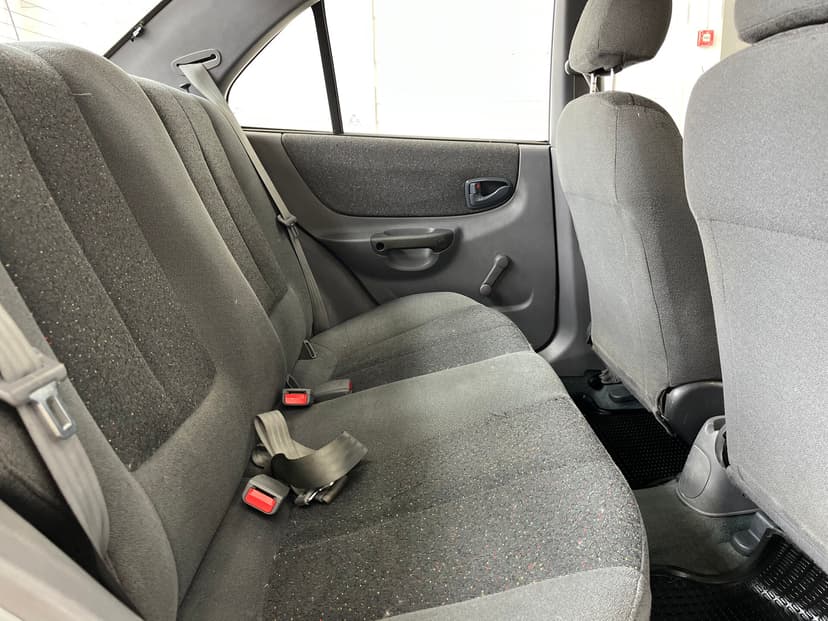 hyundai-accent-2008-605-18