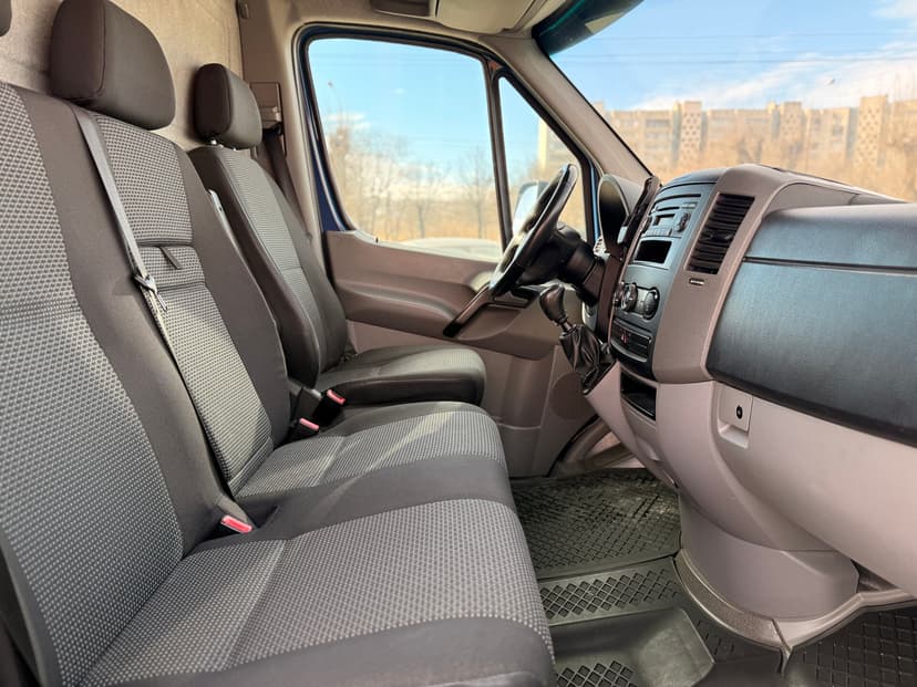 mercedes-benz-sprinter-2009-50-11