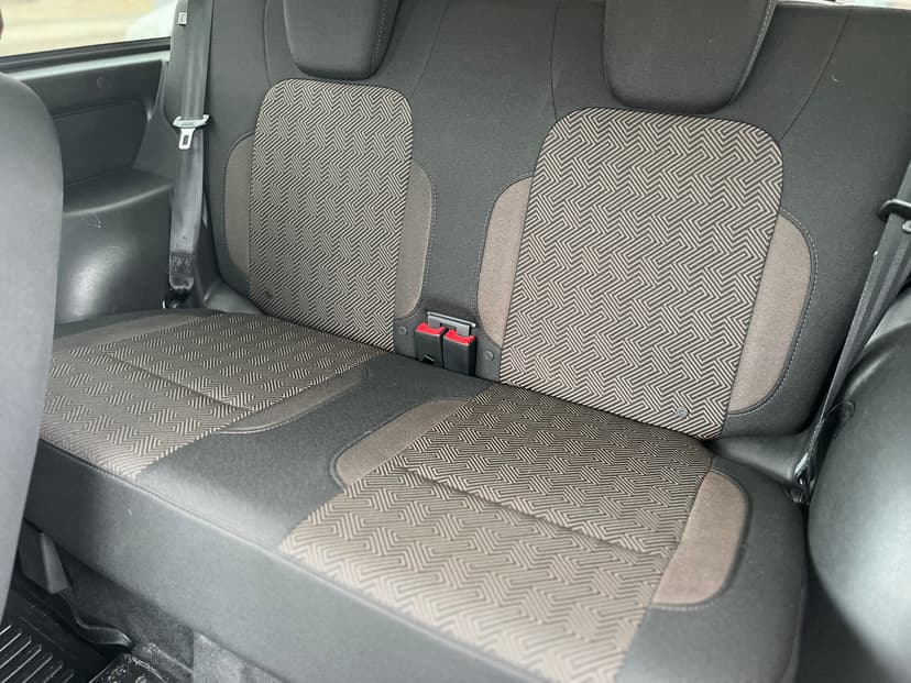 ваз (lada)-niva legend-2023-558-22