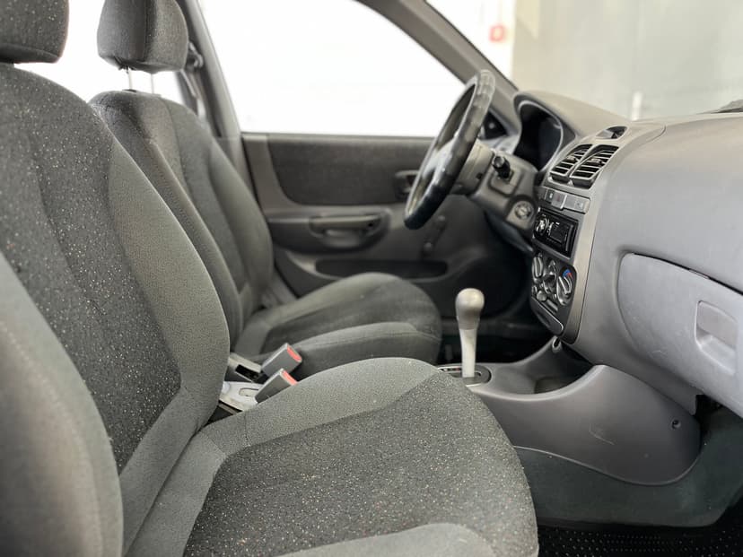 hyundai-accent-2008-605-14