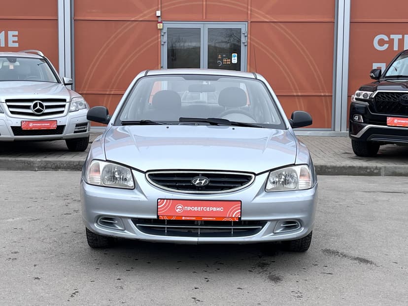 hyundai-accent-2008-605-1