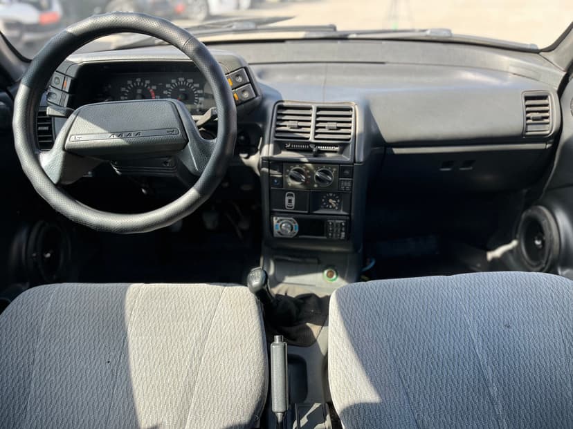 ваз (lada)-2112-2004-370-8